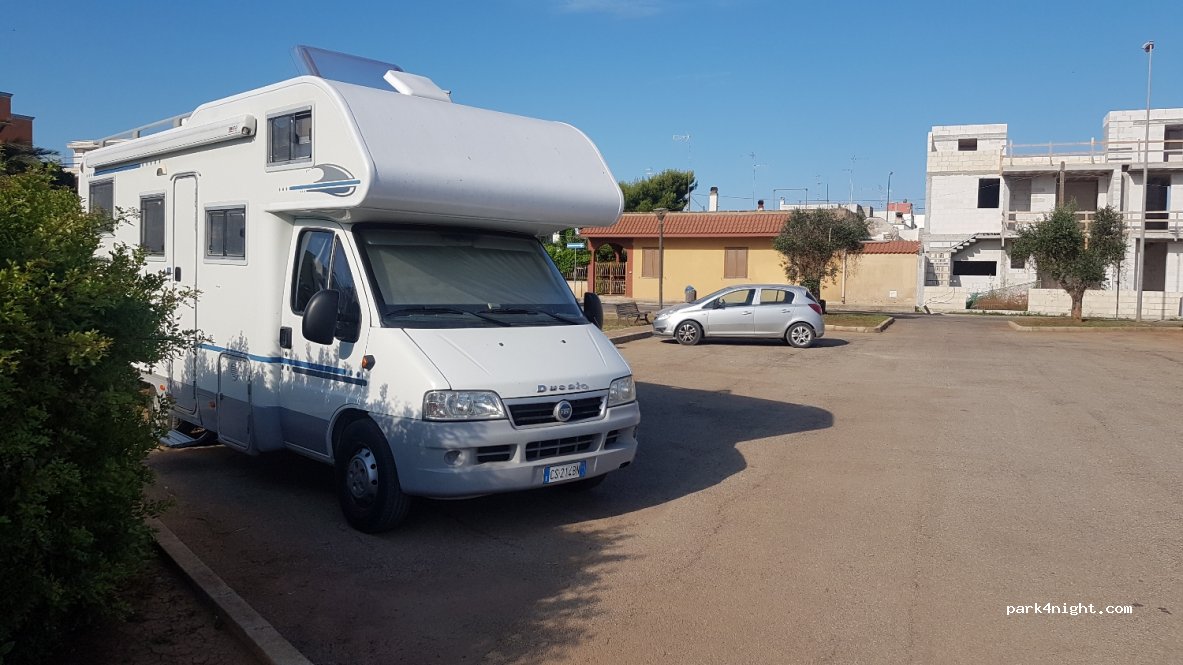 (73010) Porto Cesareo - 47 Via E. Montale — foto 2