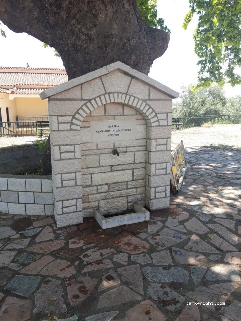 (300 08) Mirtia - Ethniki Odos Agriniou Thermou — foto