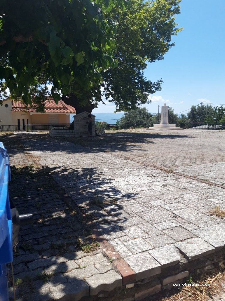 (300 08) Mirtia - Ethniki Odos Agriniou Thermou — foto 2