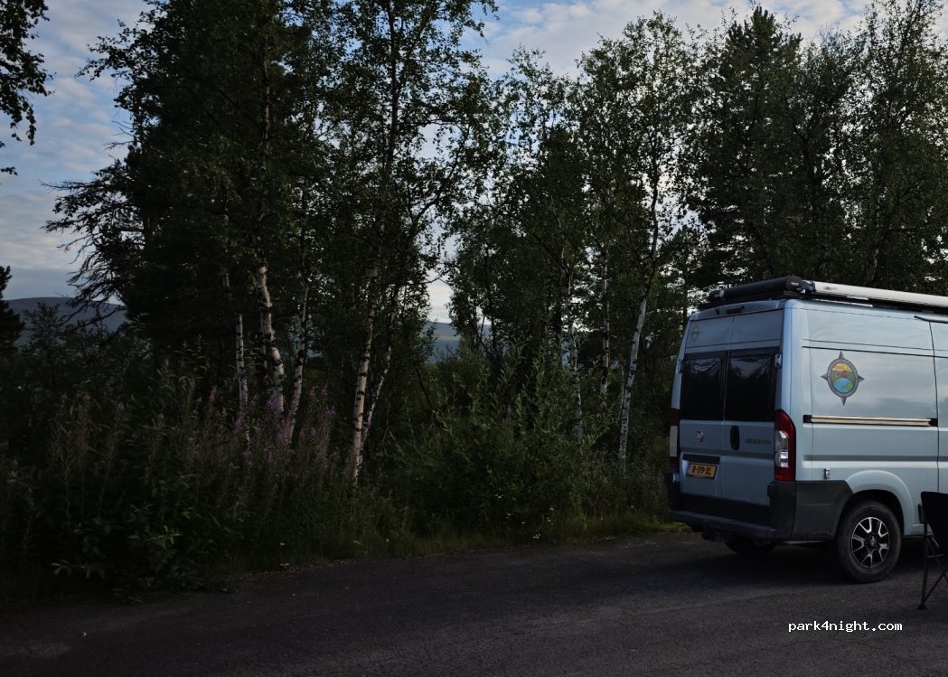 (981 99) Kiruna - Unnamed Road — foto 4