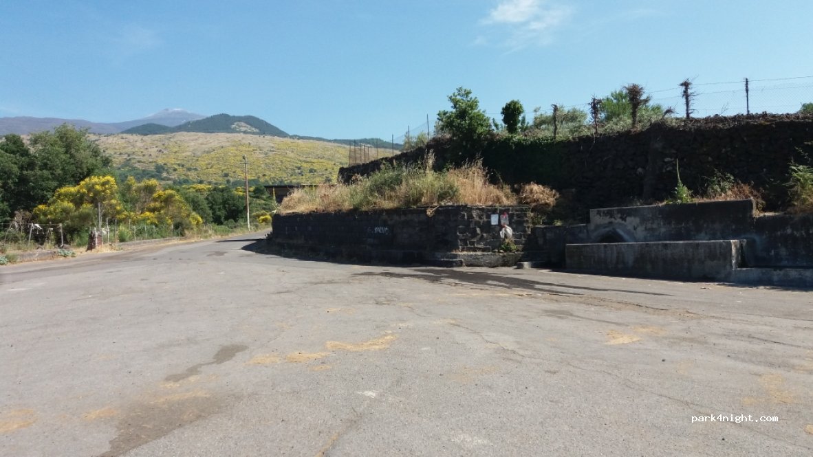 (95036) Randazzo - Strada Provinciale Etna Settentrionale o Quota Mille — foto 2