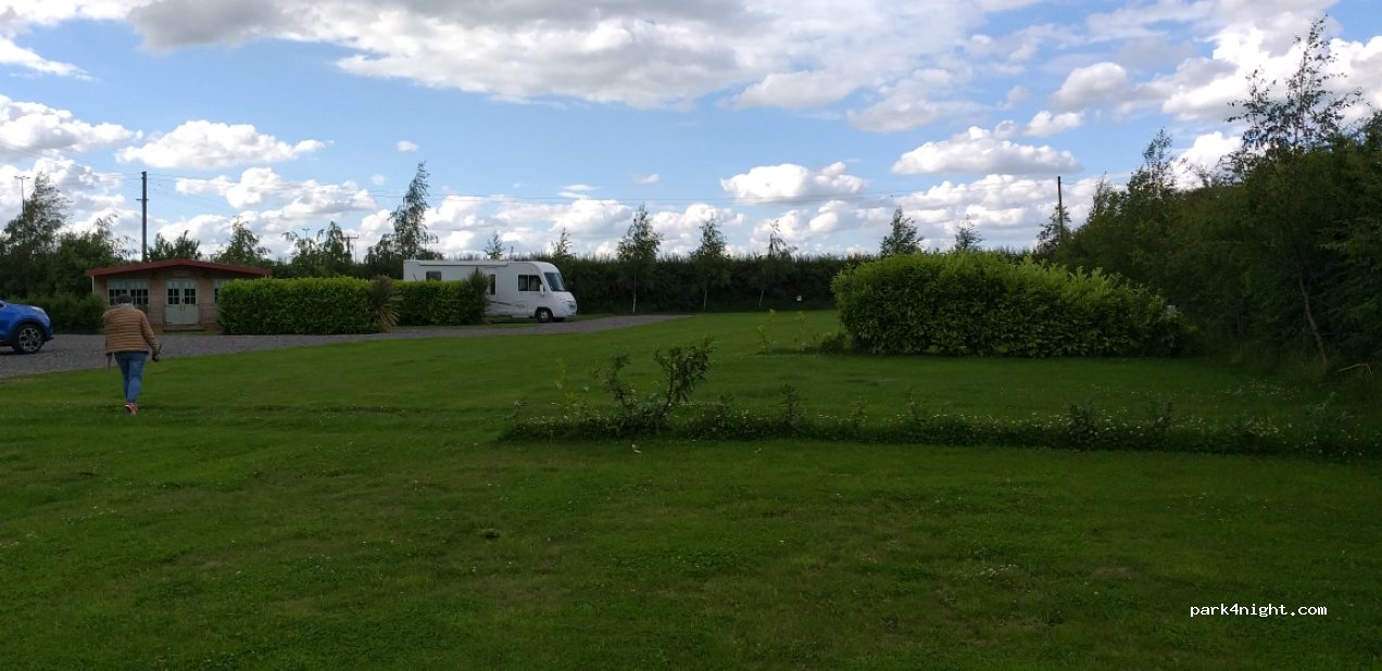 Marshland Alpacas Campsite — foto 2