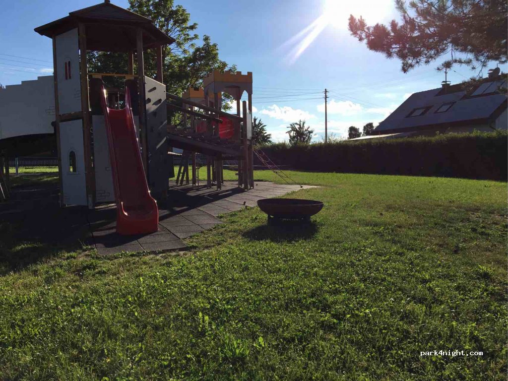 (89335) Ichenhausen - 4 Schulstraße — foto 2