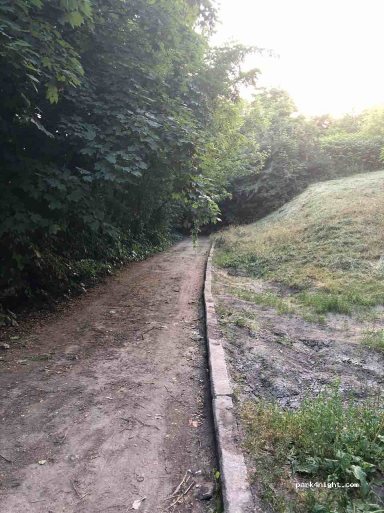 (02000) Kyiv - Unnamed Road — foto