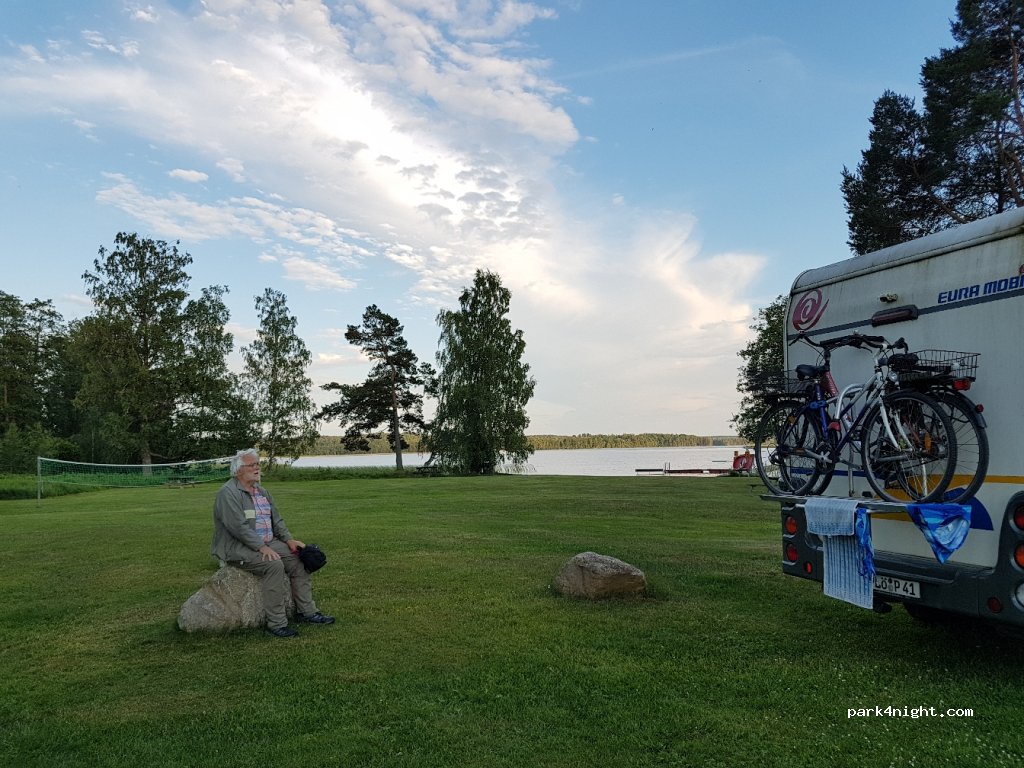 (570 32) Hjältevad - 3 Timmervägen — foto