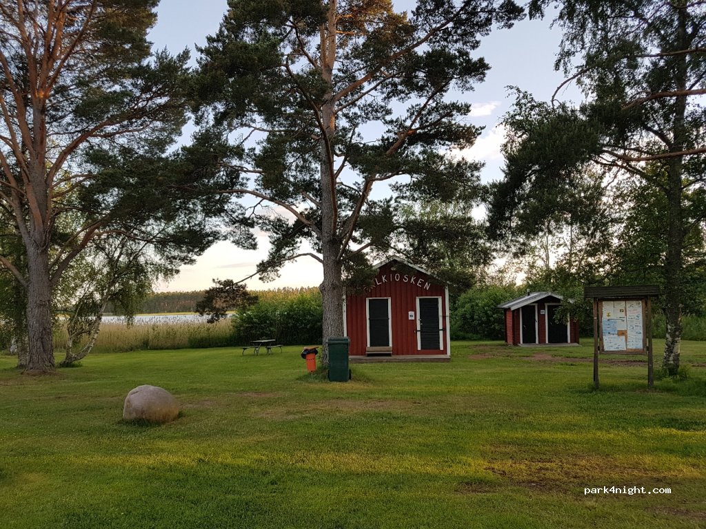 (570 32) Hjältevad - 3 Timmervägen — foto 3