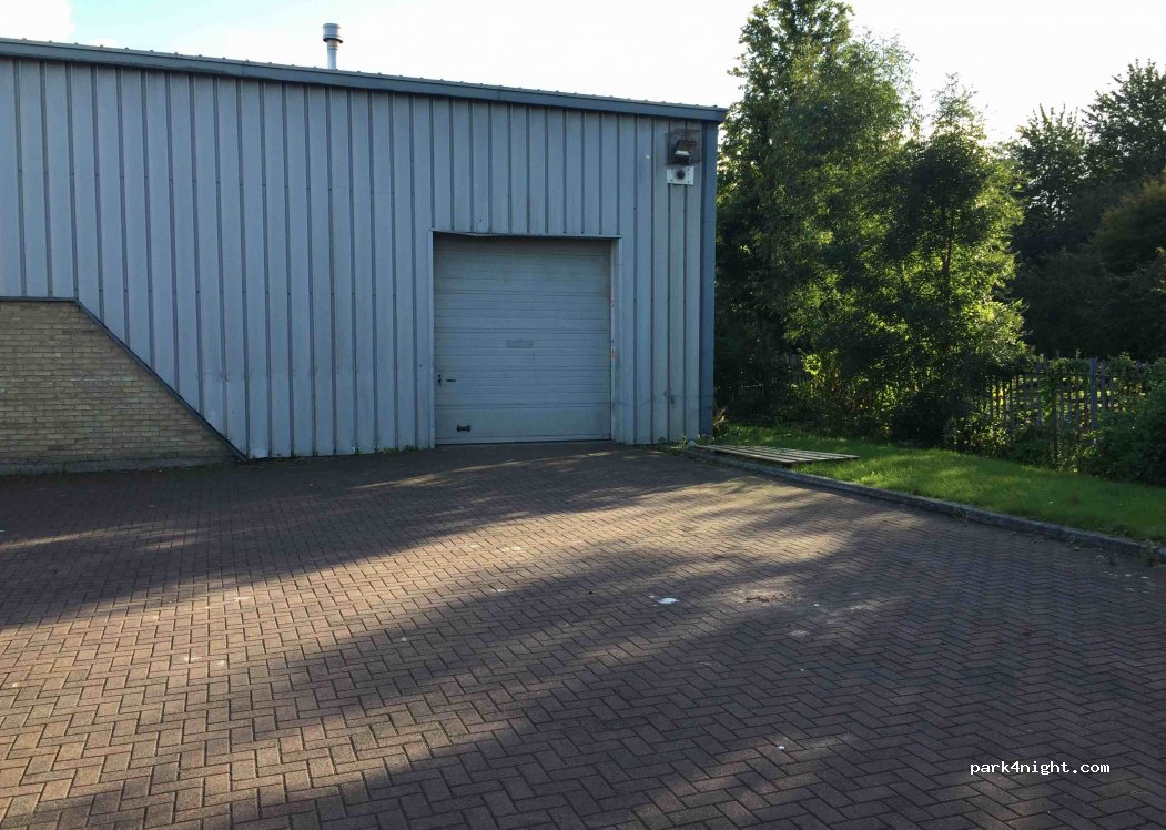 (M50 2GL) Salford - 50 Kansas Avenue — foto