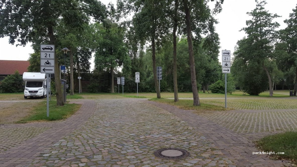(23769) Fehmarn - Hinterm Kirchhof — foto 3