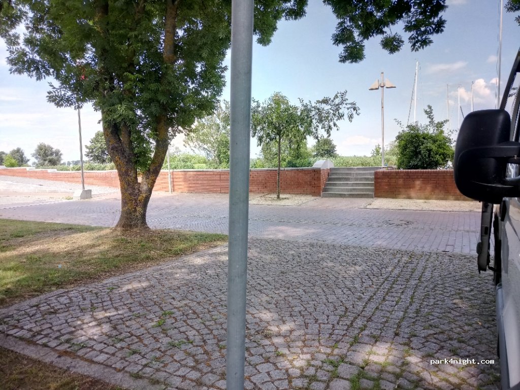 (17373) Ueckermünde - 2 Altes Bollwerk — foto 2