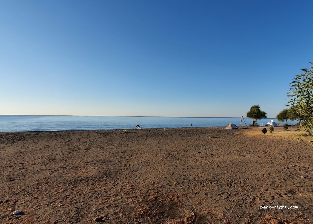 Talat Göktepe Pine Grove Campground — foto 3