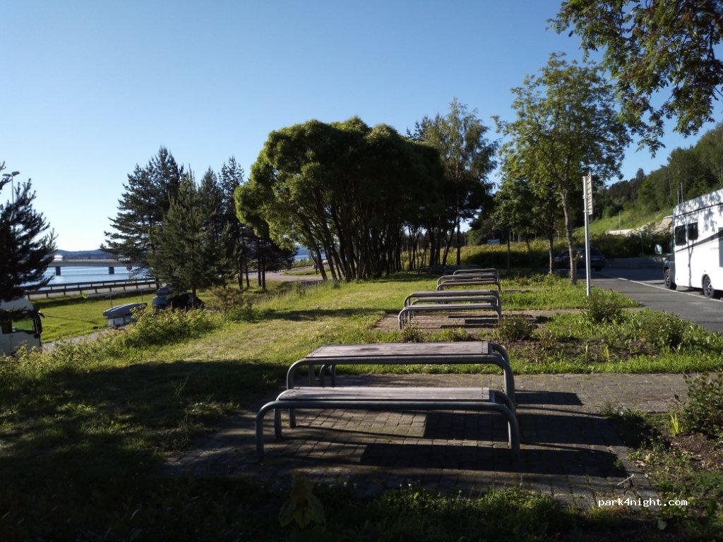(2836) Biri - E6 — foto 2