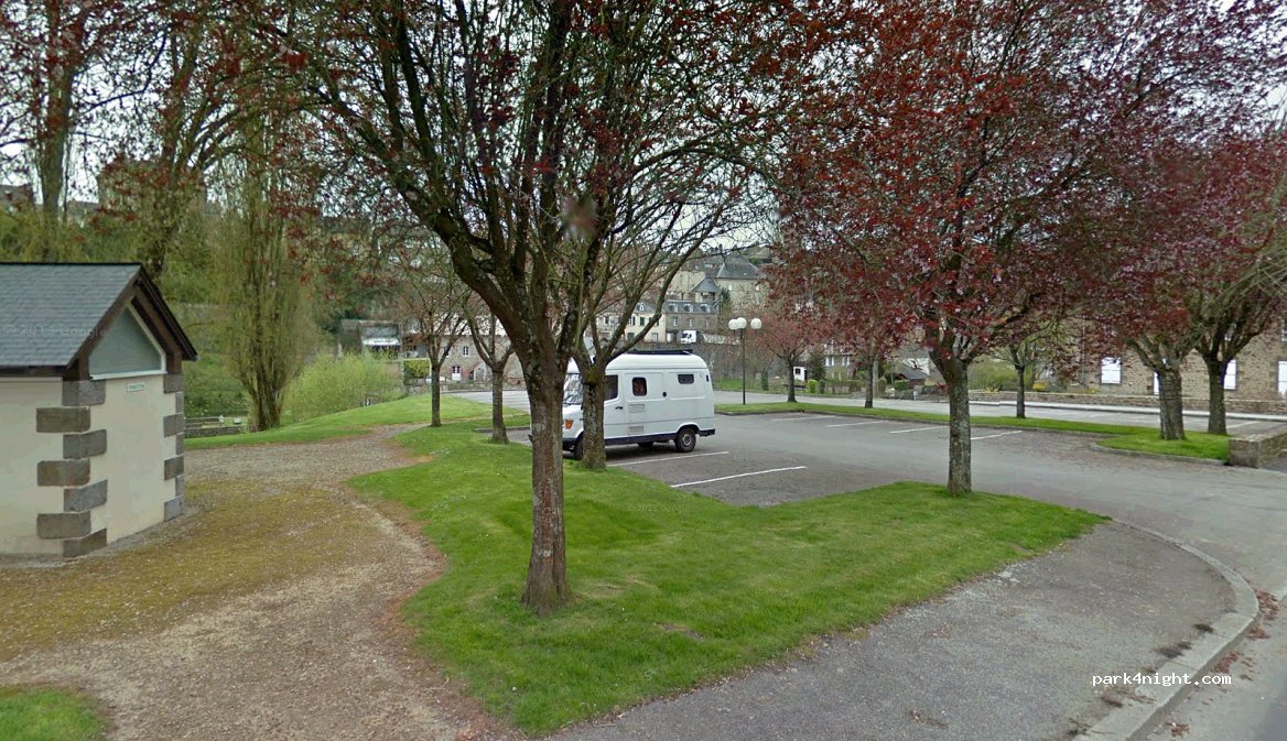 (53300) Ambrières-les-Vallées - Rue de la Varenne — foto