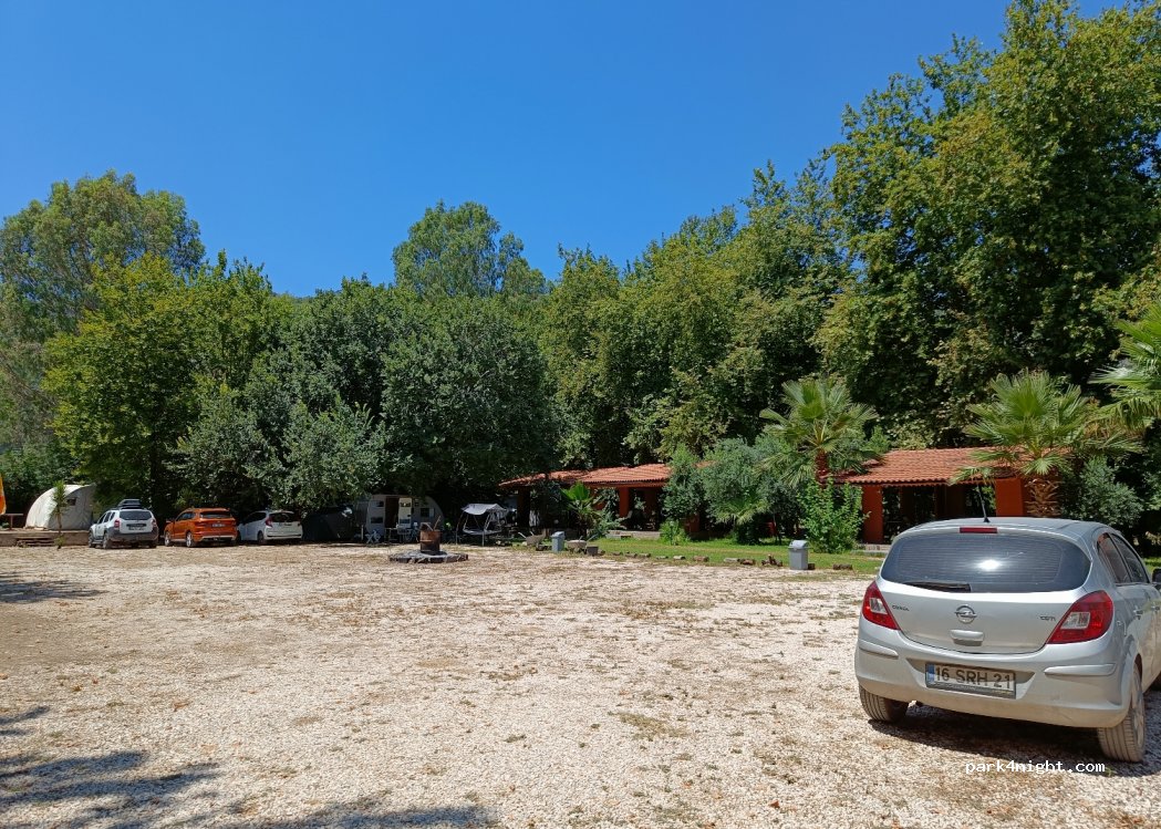 222 Camping — foto