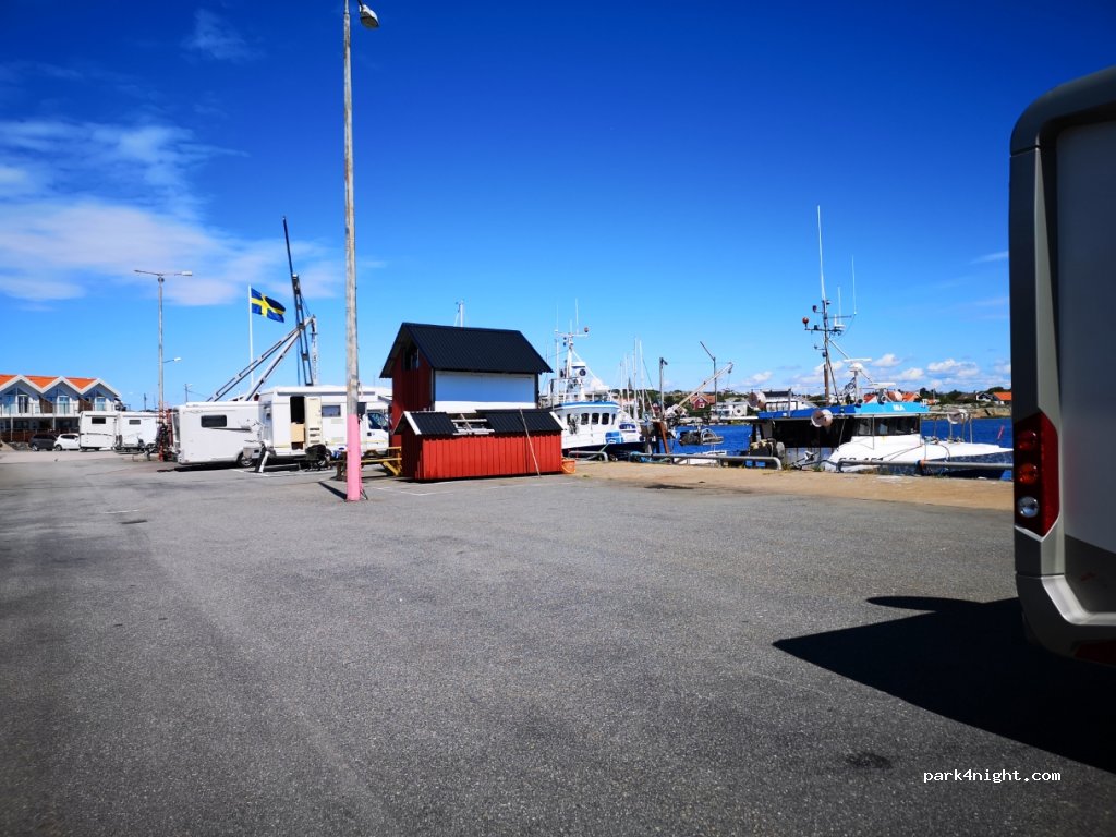 (475 41) Hönö - 71 Rödvägen — foto 2