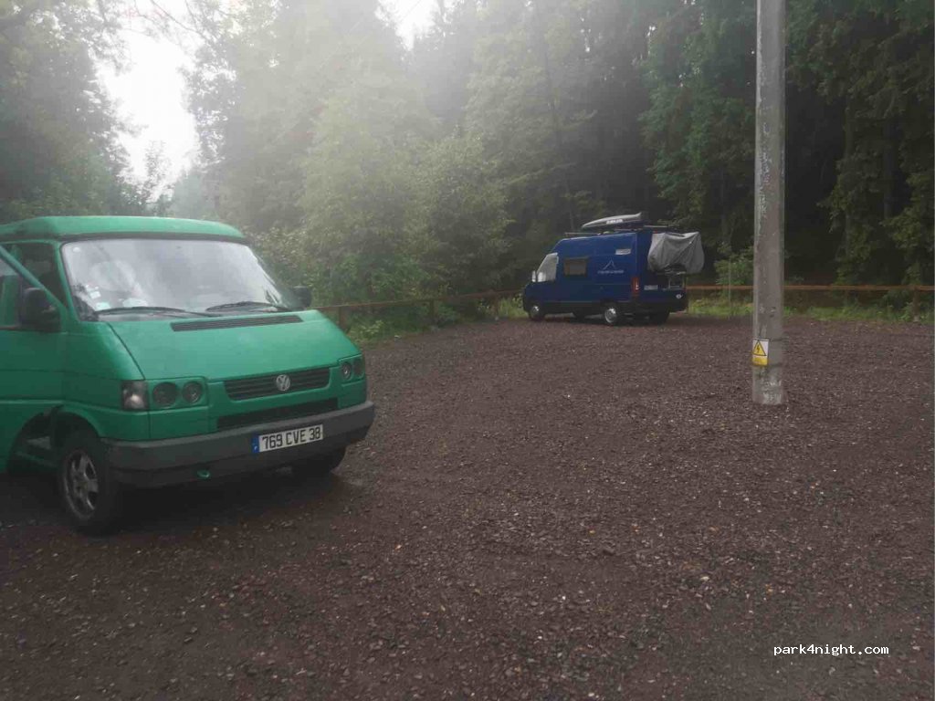 (338 45) Strašice - Unnamed road — foto
