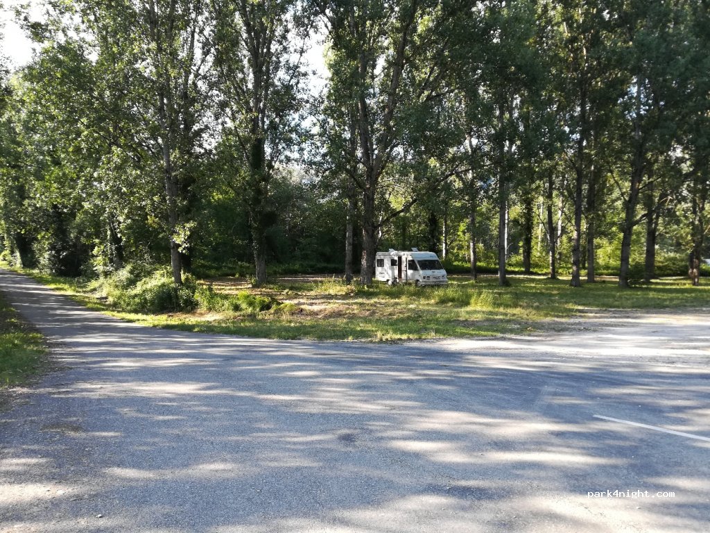 (01300) Brégnier-Cordon - Chemin du Grand Clos — foto
