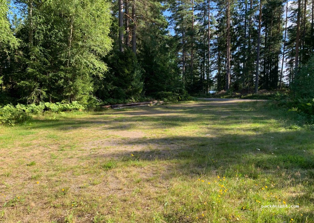 (546 92) Mölltorp - Unnamed Road — foto 3