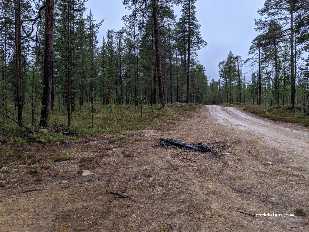 (99800) Inari - 3853 Rajajoosepintie — foto 2