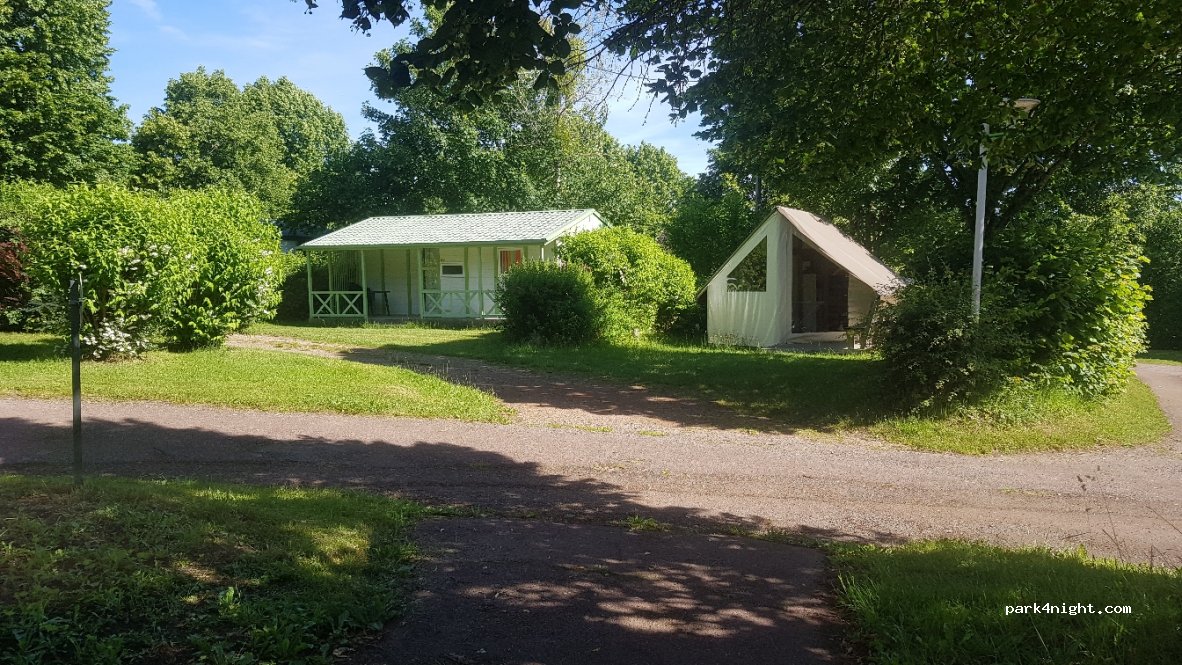 Camping Les Genêts du Morvan — foto