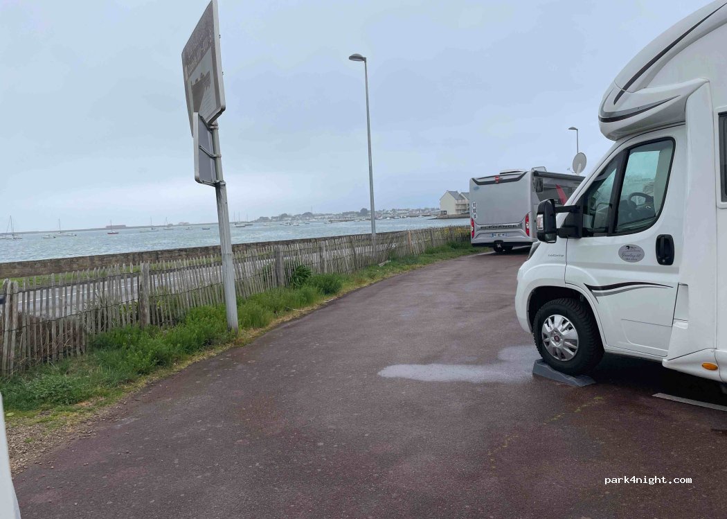 (56290) Port-Louis - Avenue de la Côte Rouge — foto 2