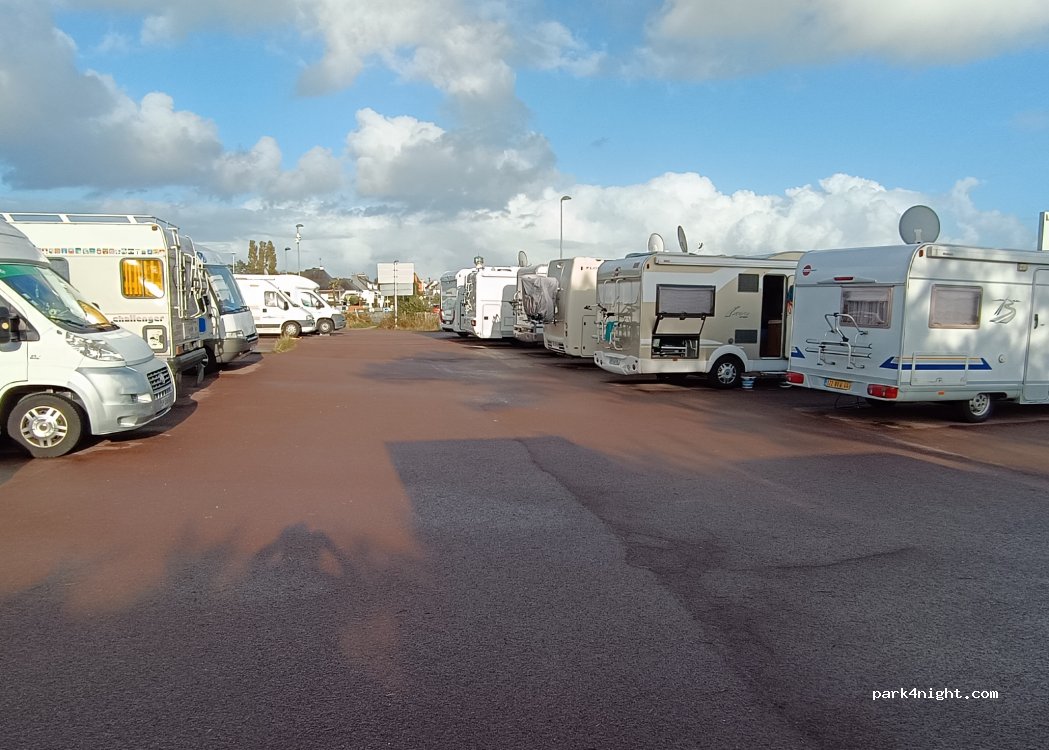 (56290) Port-Louis - Avenue de la Côte Rouge — foto 5