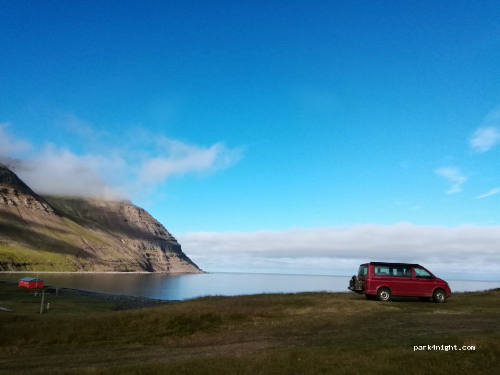 ()  - Skálavíkurvegur — foto