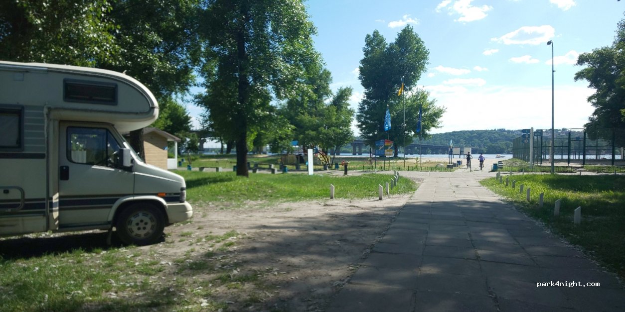 (02000) Kyiv - Unnamed Road — foto 2