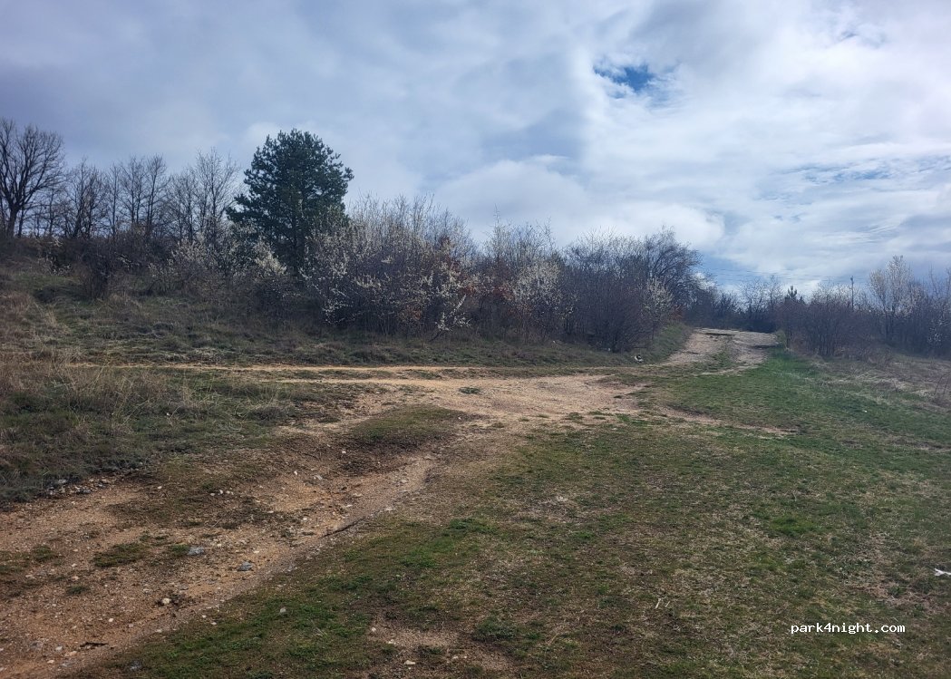 (2069) Paunovo - Unnamed Road — foto 4