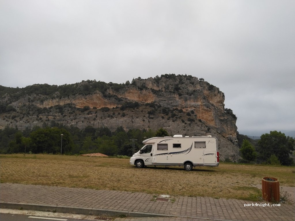 (01427) San Zadornil - 1 A-4338 — foto