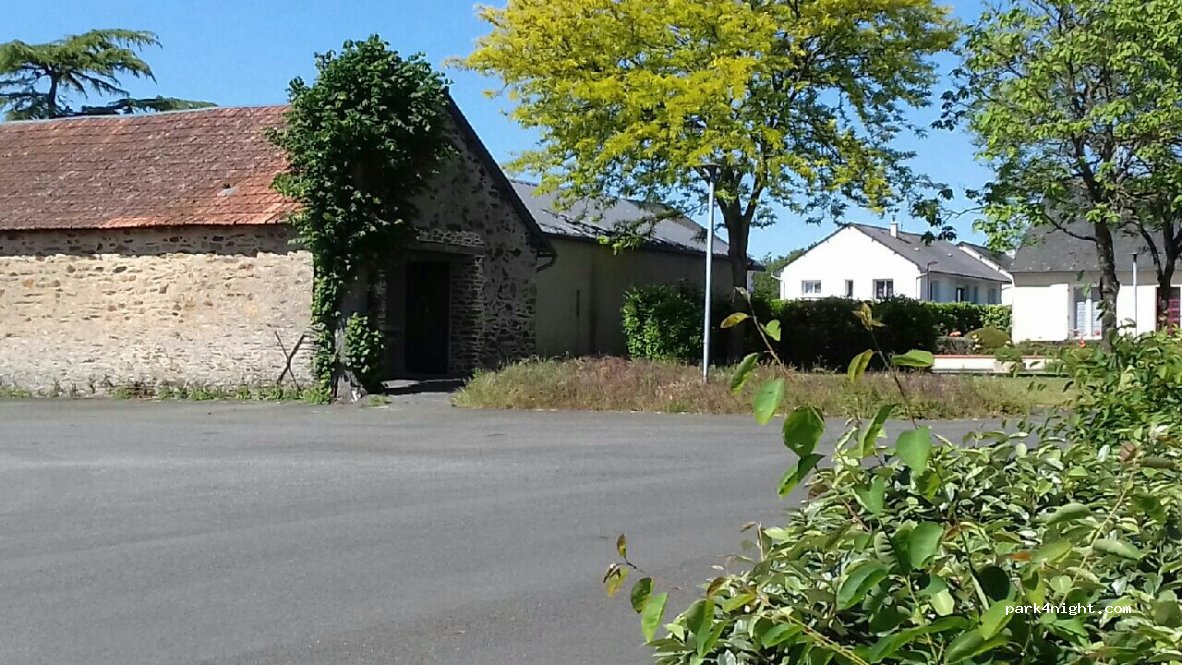 (49440) Loire - 1b Rue des Primevères — foto