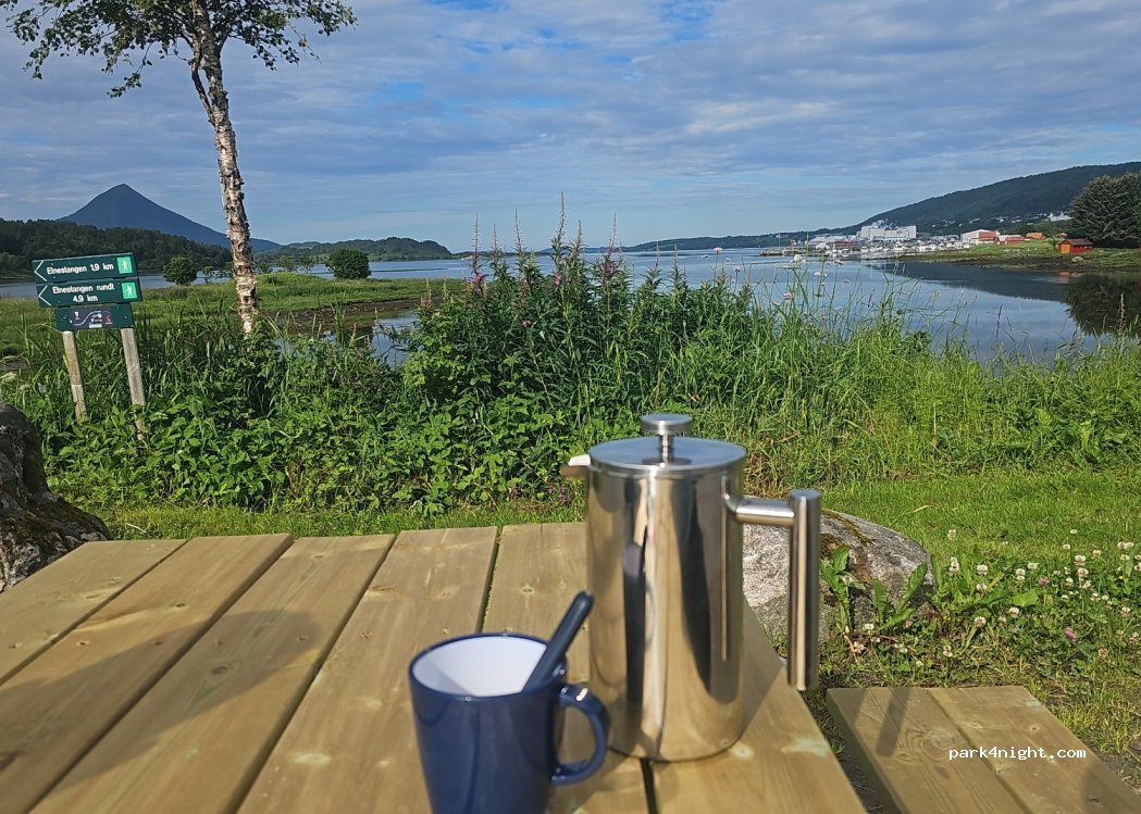 (6440) Elnesvågen - 4 Knorrholmen — foto 4