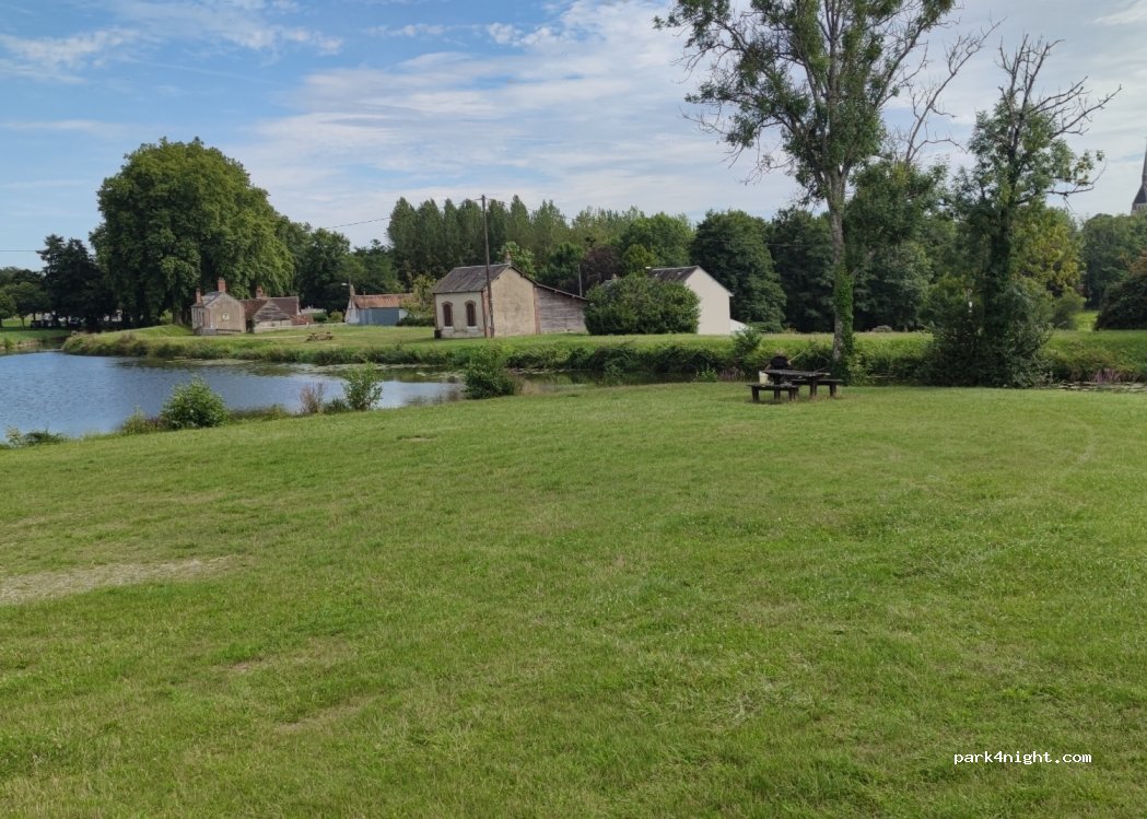 (18410) Argent-sur-Sauldre - 2 Rue de Sologne — foto 4
