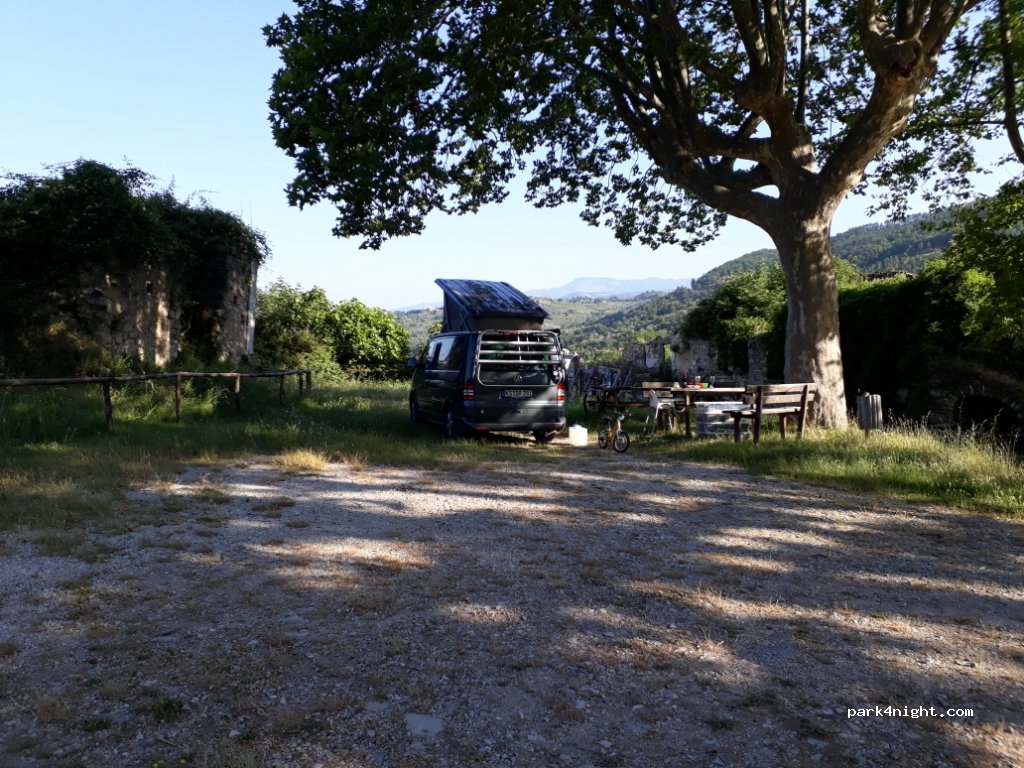 (84020) Roscigno Vecchio - Via Madonna delle Grazie — foto