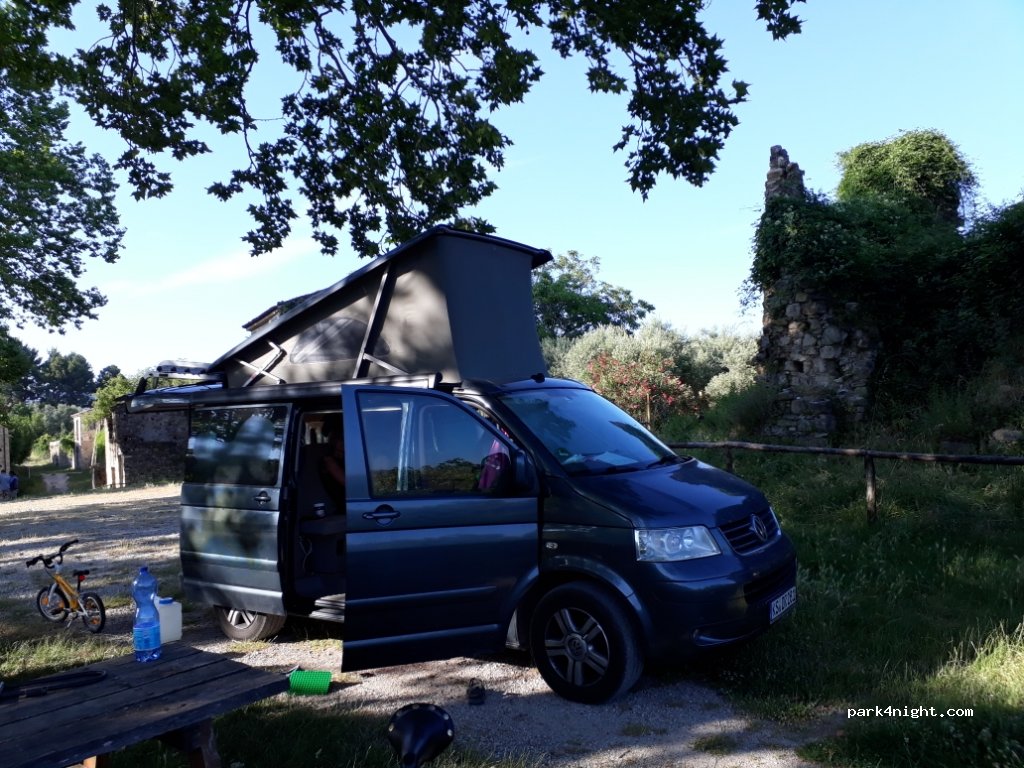 (84020) Roscigno Vecchio - Via Madonna delle Grazie — foto 2