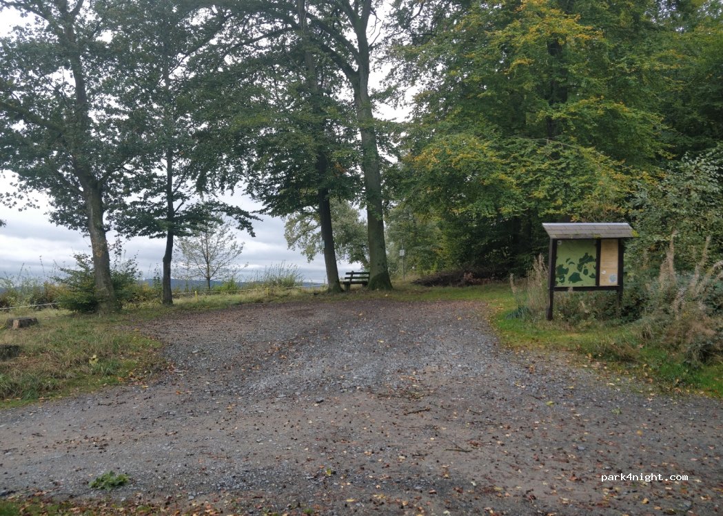 () Seeheim-Jugenheim - Hutzelstraße — foto 2