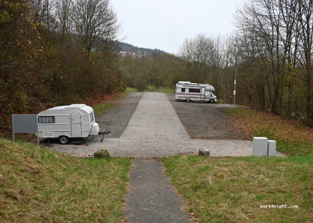 Wohnmobilstellplatz Rohrer Stirn — foto 2