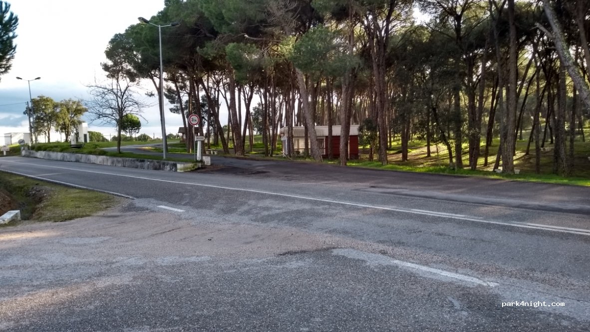 (7490) Cabeção - Unnamed Road — foto 2