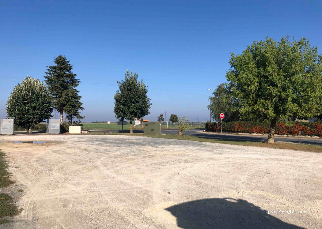 (79270) Frontenay-Rohan-Rohan - Rue du Rabiou — foto 3