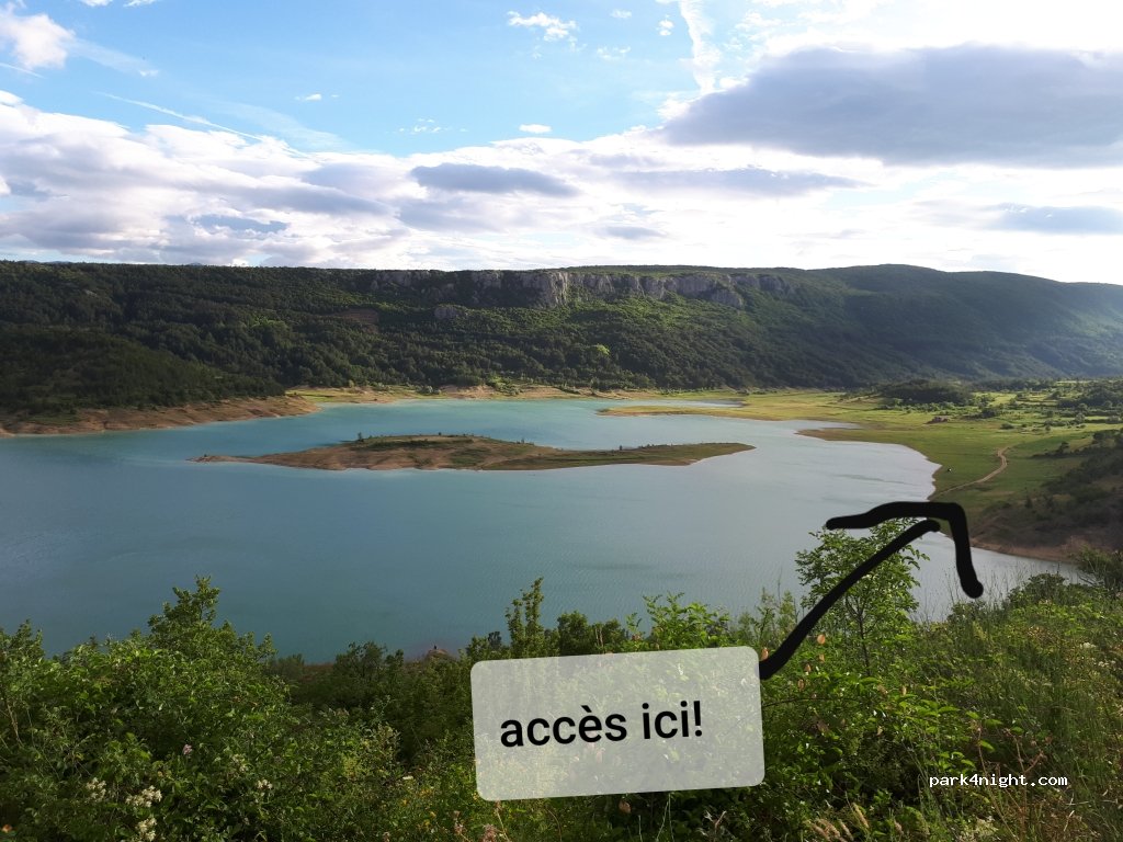 (21267) Ričice - Unnamed Road — foto 2