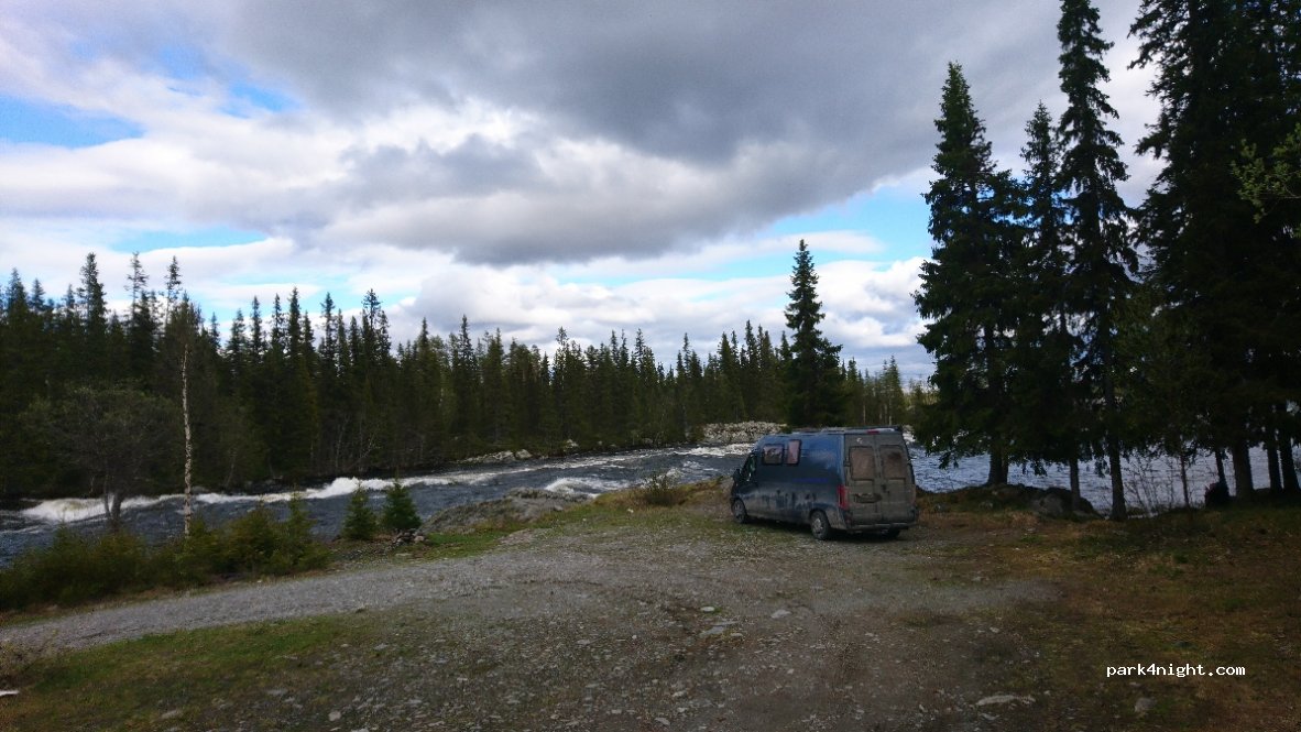 (910 94)  - 17 Södra Dikanäsvägen — foto