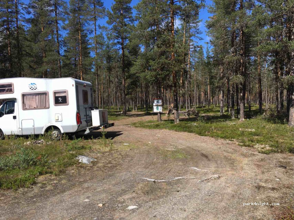 (930 86) Arvidsjaur - Unnamed Road — foto