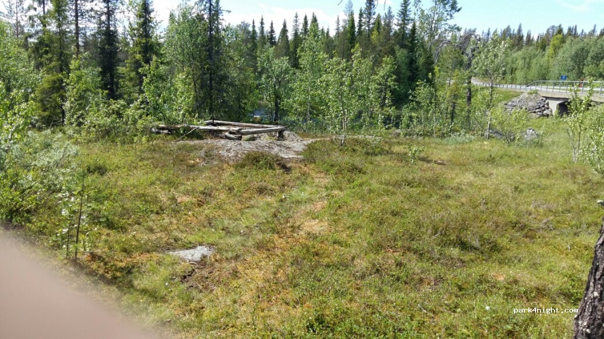 (923 99)  - Unnamed Road — foto 2