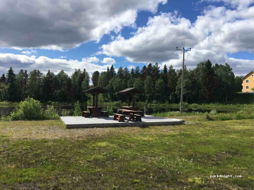 (930 86) Moskosel - 2 Storstugvägen — foto 2