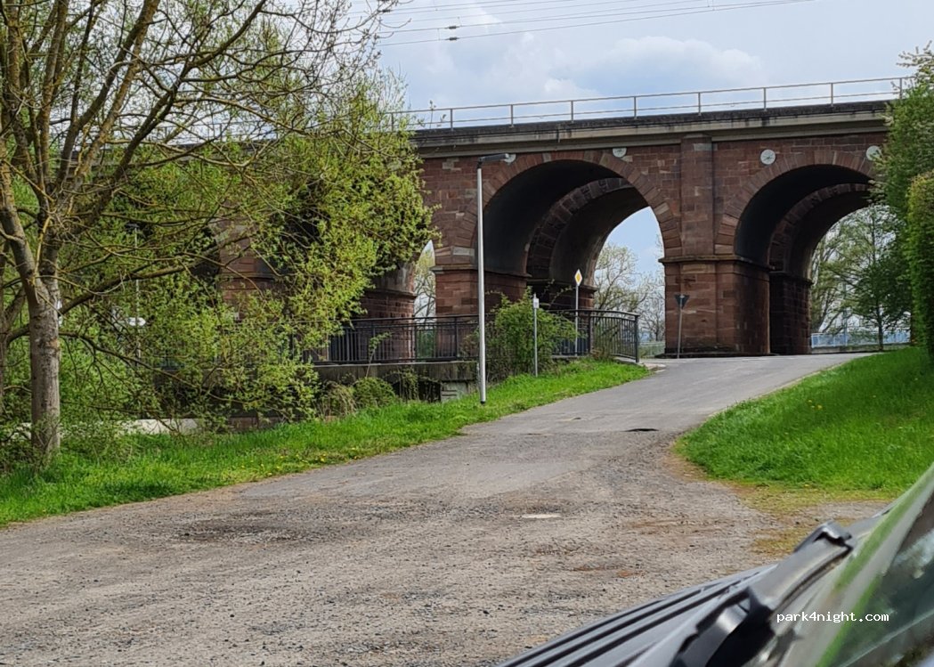 (34613) Schwalmstadt - 17 Wiegelsweg — foto 2