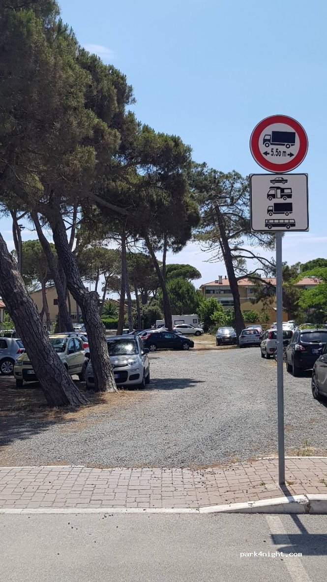 (58100) Marina di Grosseto - 77 Via Francesco Petrarca — foto 2