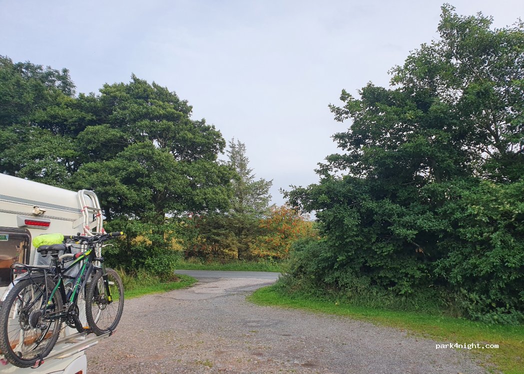 (CA8) Brampton - Unnamed Road — foto