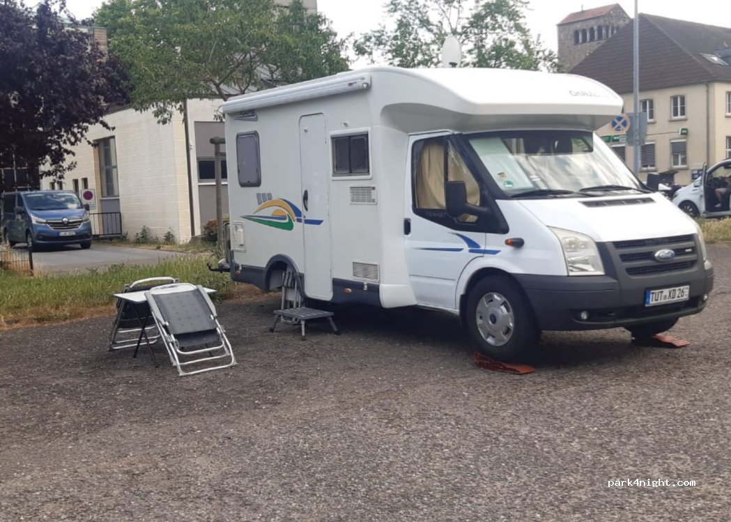 Wohnmobilstellplatz Neustadt a.d. Weinstrasse — foto 3