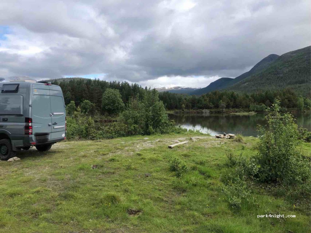 (2693) Nordberg - Unnamed Road — foto