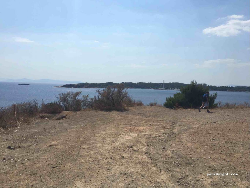 (166 71) Vouliagmeni - Leof. Posidonos — foto