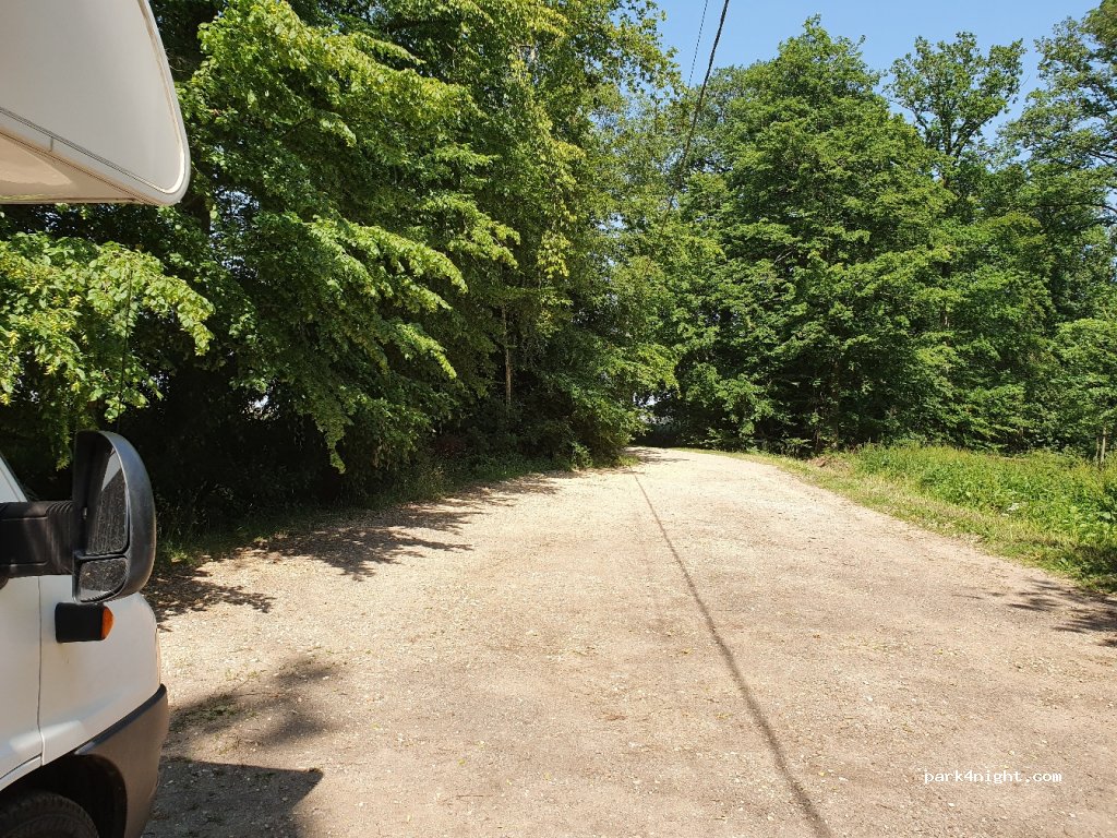 (27110) Le Neubourg - Unnamed Road — foto 2
